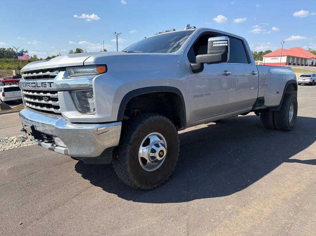 chevrolet silverado 3500hd 2023 1GC4YUEY2PF102844 image chevrolet silverado 3500hd 2023 1GC4YUEY2PF102844 image